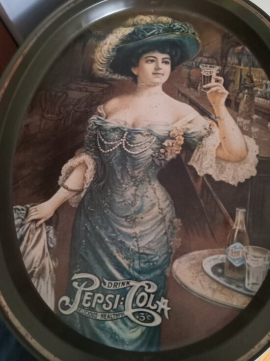 Vintage oval Pepsi advertising metal tray measures 14.5” x 11.75” fair condition - Picture 1 of 2